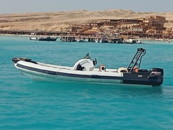 Red Sea Orange Bay With Bullet Speed Boats